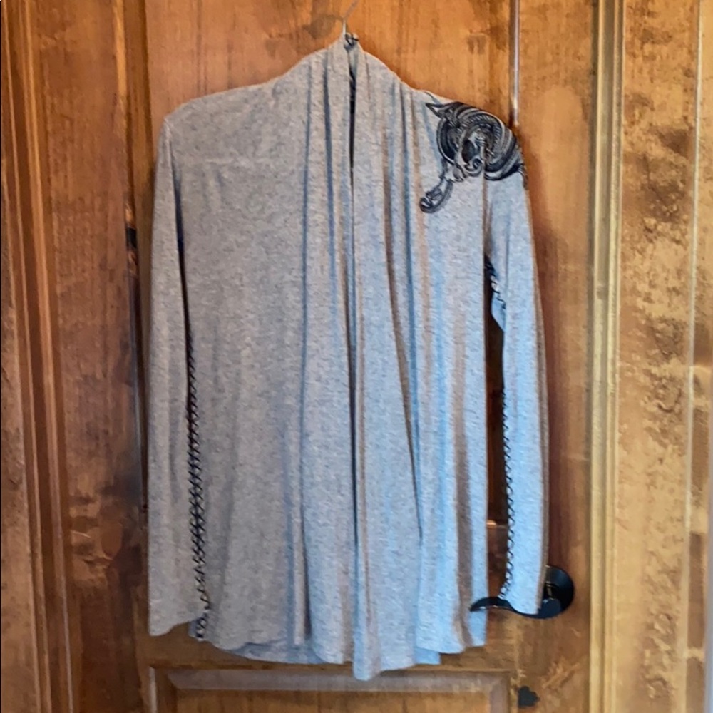 Beautifully stitched detailed cardigan